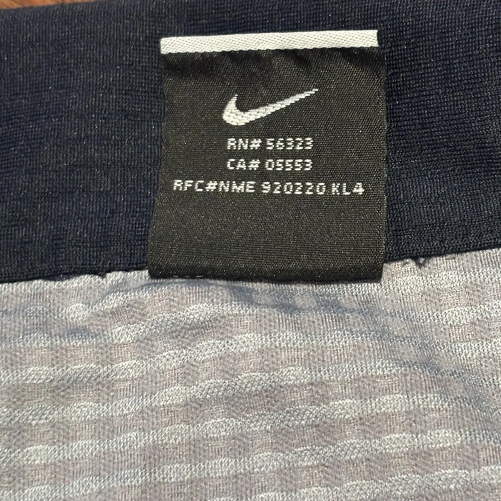 Nike Golf Dri-FIT UV 1/4-Zip Pullover - Textured Blue/Grey - Men's M - Picture 3 of 5